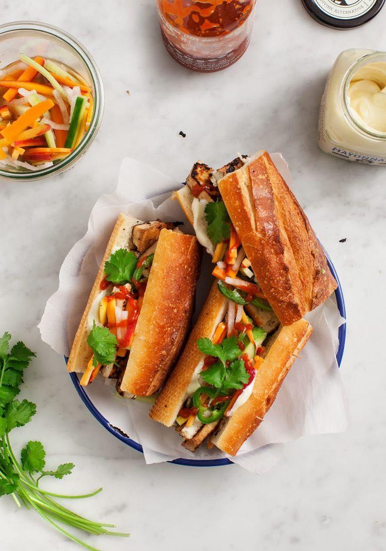 Bánh mì Vợ Ong Vàng