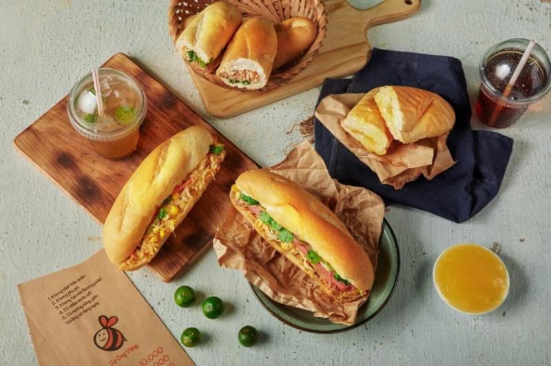 Bánh Mì Vợ Ong Vàng