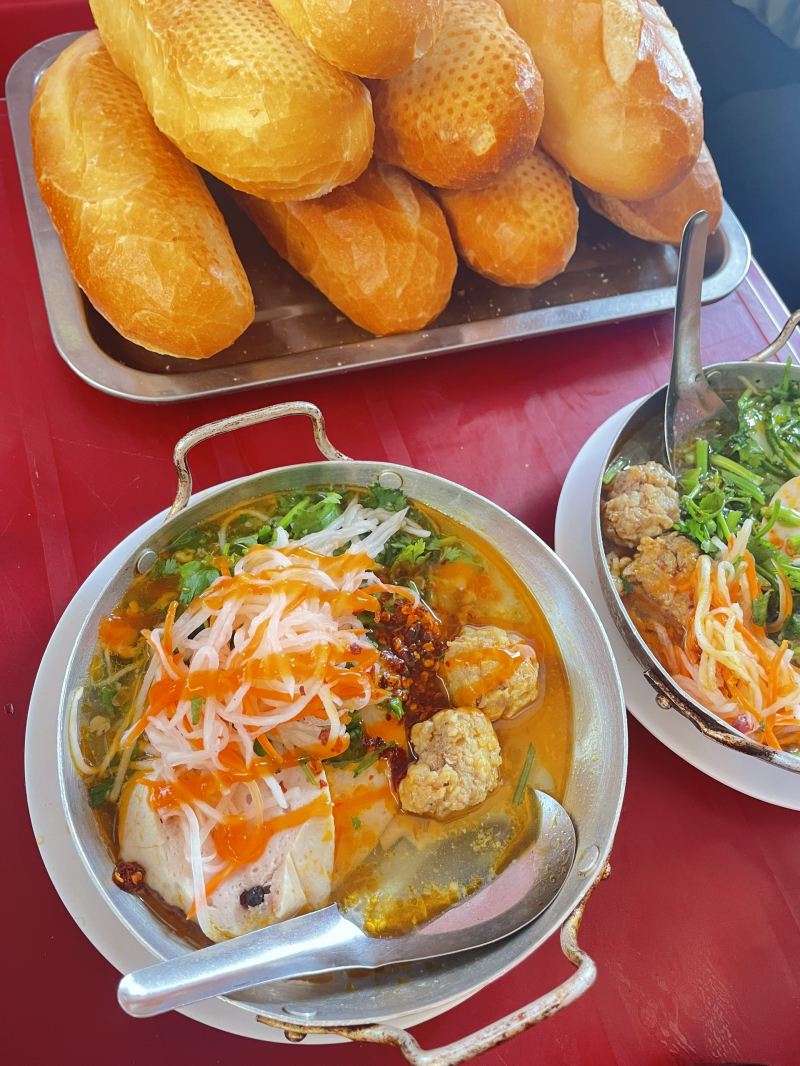 Bánh Mì Xíu Mại 21