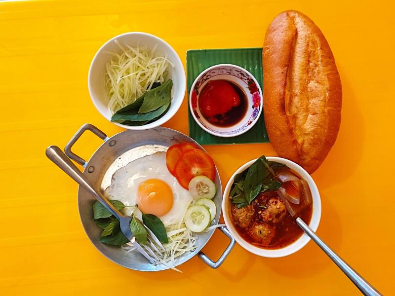 Bánh Mì Xíu Mại 79 Đà Lạt