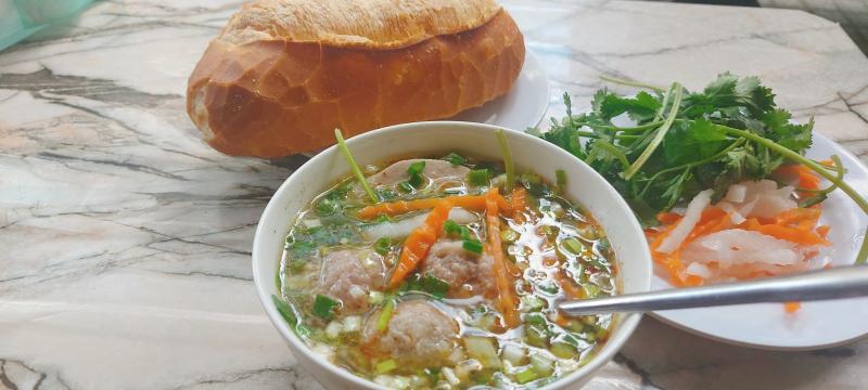 Bánh Mì Xíu Mại - Xôi - Quán Muội