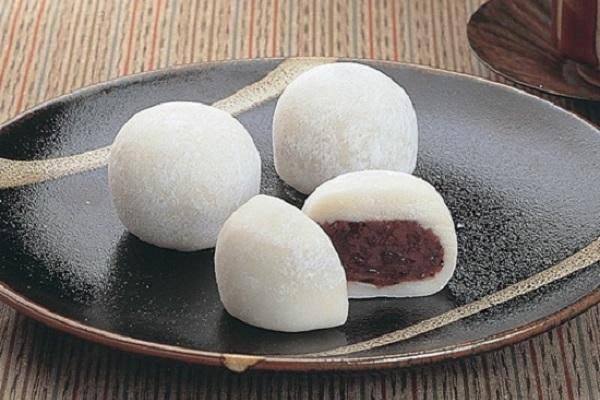 Bánh mochi nhân đậu đen