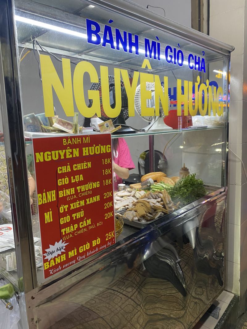 Bánh Mỳ Nguyên Hương