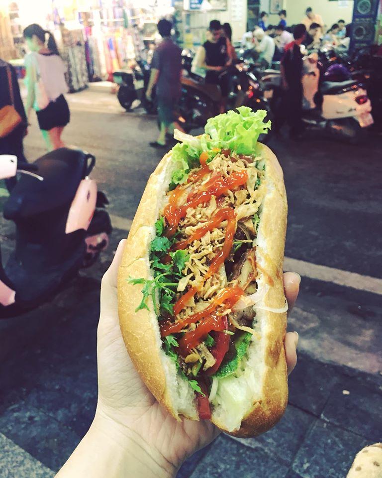 Quán bánh mì ngon nhất quận Hoàn Kiếm, Hà Nội