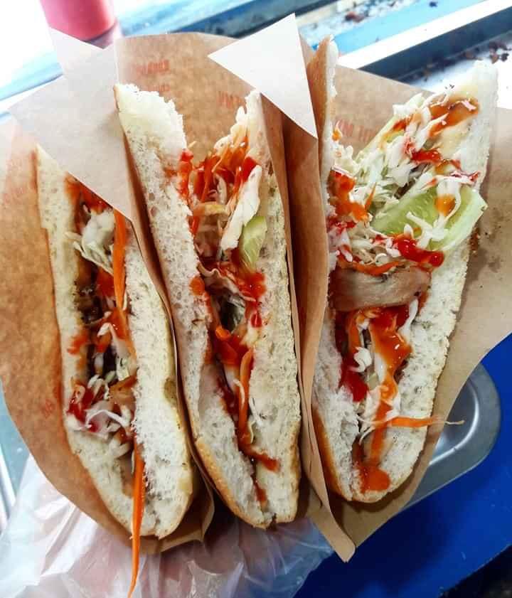 Bánh mỳ Tam Giác Vàng Kebab