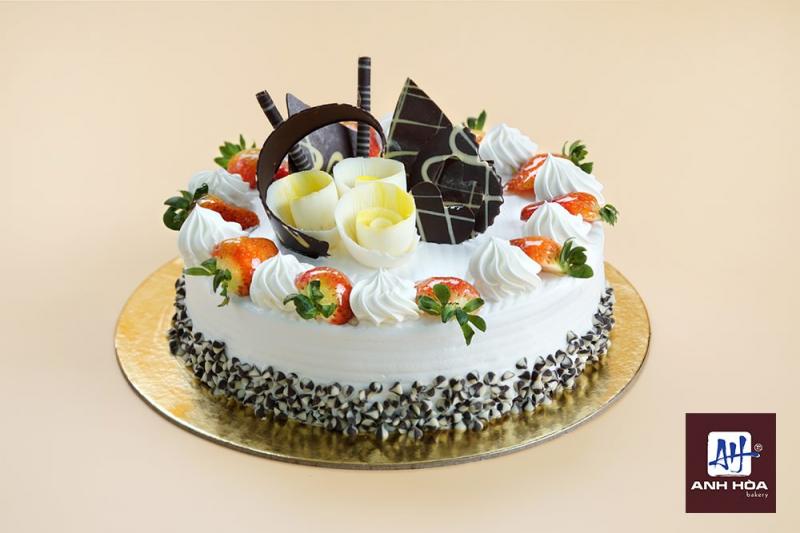 banh ngot anh hoa 381144 - Top 9 tiệm bánh sinh nhật ngon nhất tại Hà Nội