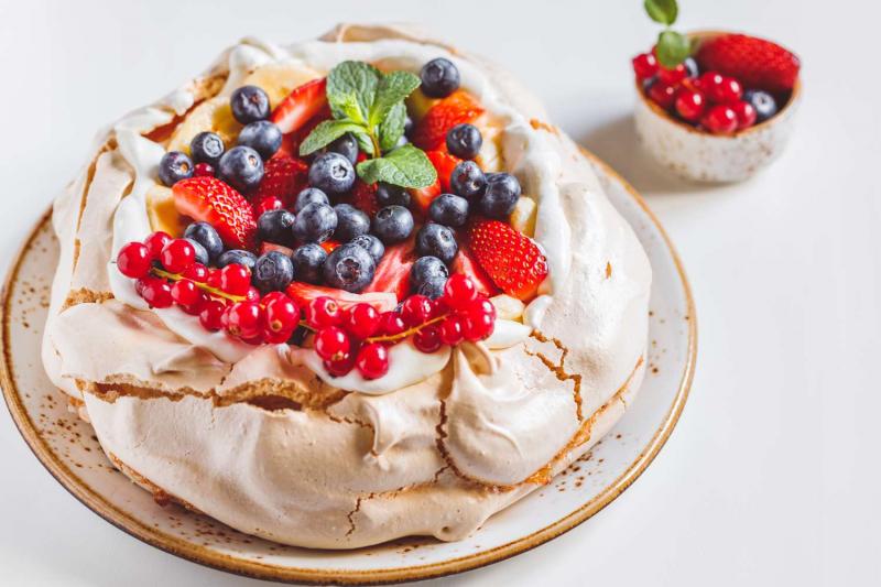 Bánh Pavlova (Australia)