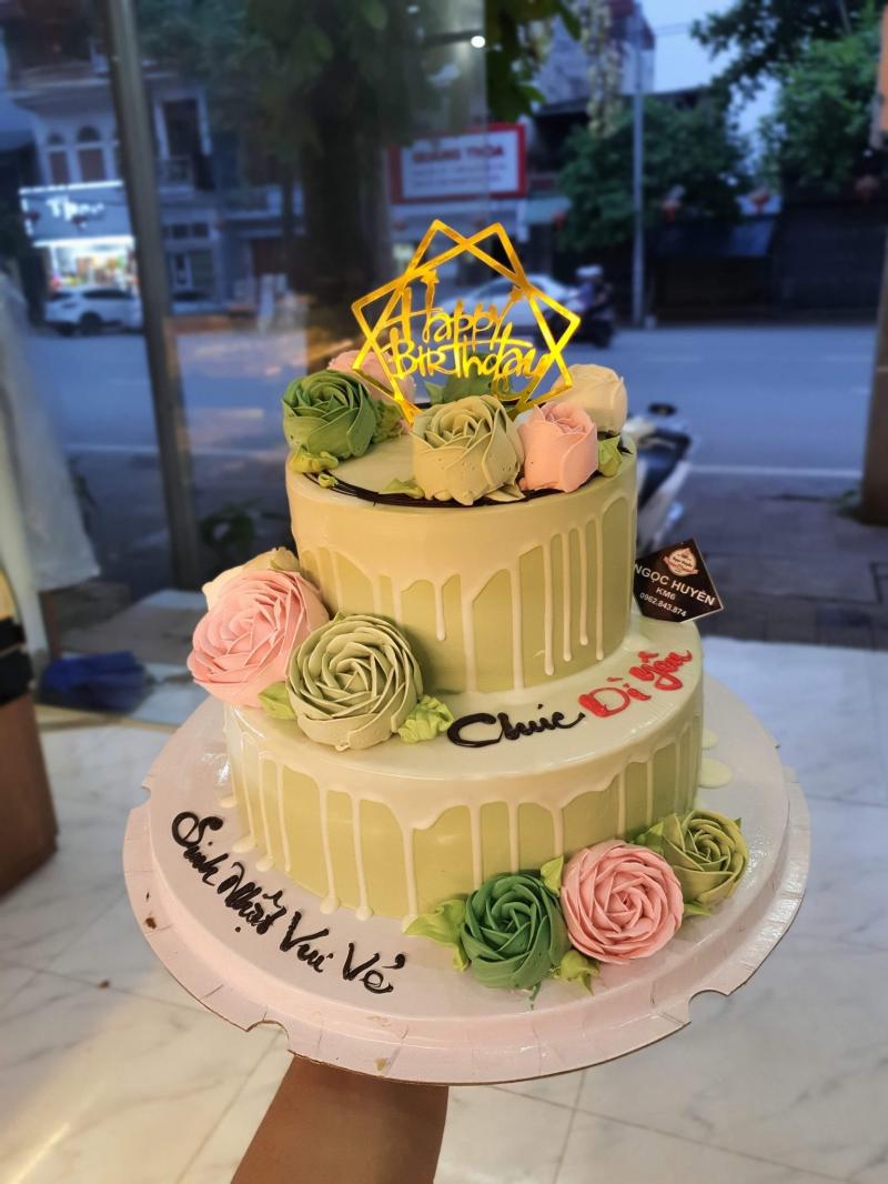 Top 5 tiệm bánh sinh nhật ngon nổi tiếng tại Yên Bái - toplist.vn
