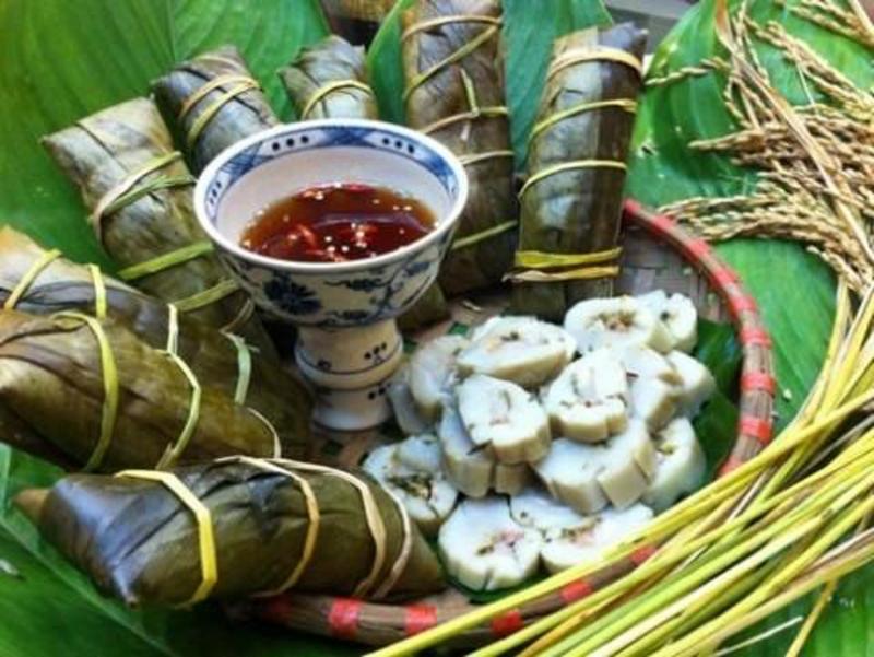 Bánh tẻ làng Chờ nổi danh với hương vị đậm đà rất riêng biệt. (ảnh: Internet)