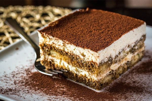 Bánh Tiramisu