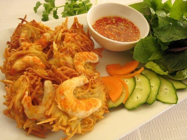 Bánh Tôm Hồ Tây