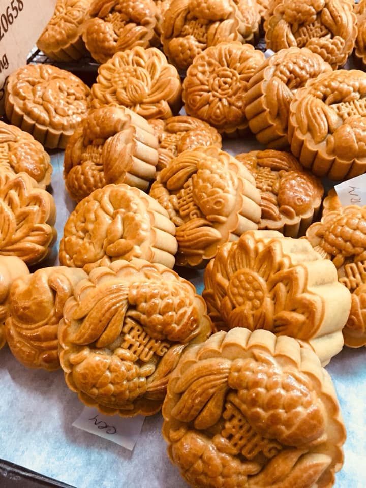 Bánh trung thu handmade Lan Ngọc