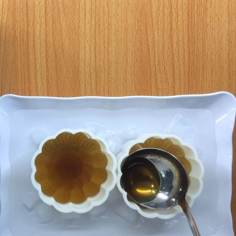 Bánh Trung thu rau câu nhân flan