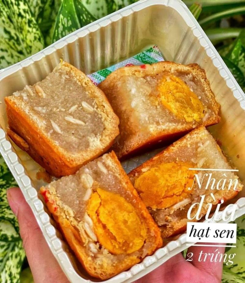 Bánh trung thu Tuyết Dung