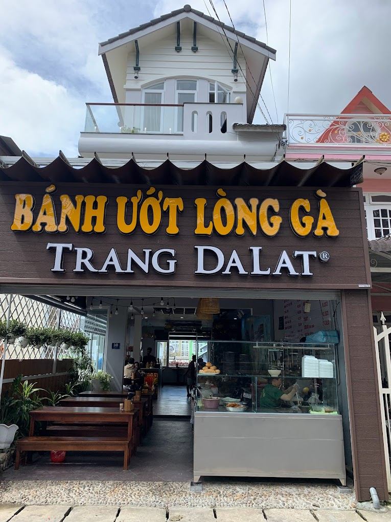 Bánh ướt lòng gà Trang