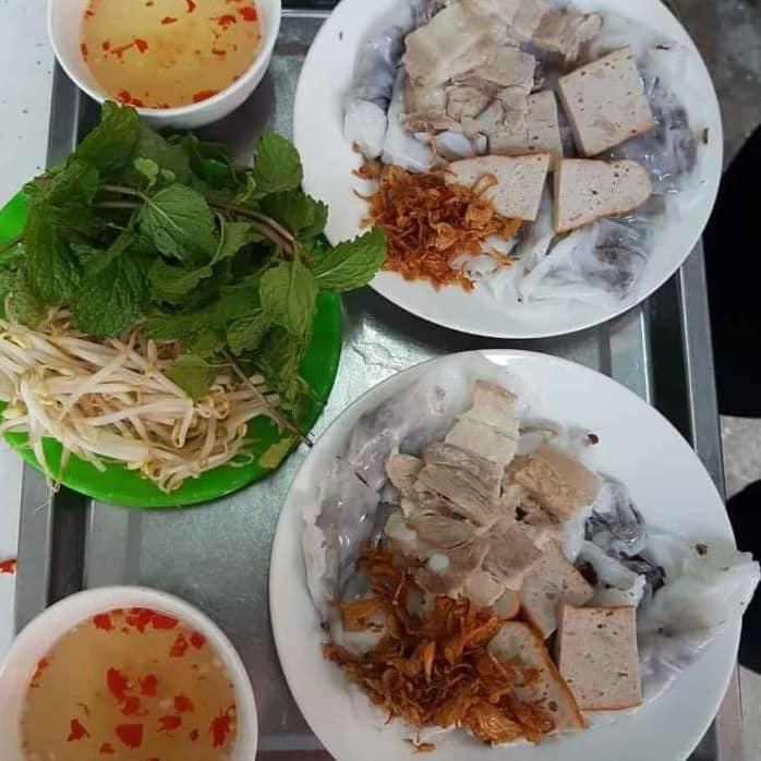 Bánh ướt nóng Lê Hồng Phong