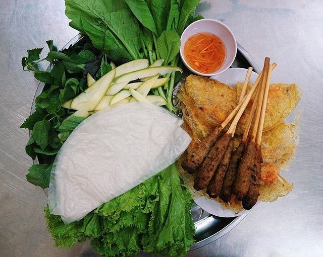 Bánh xèo, nem lụi - Bánh Xèo Sáu Phước