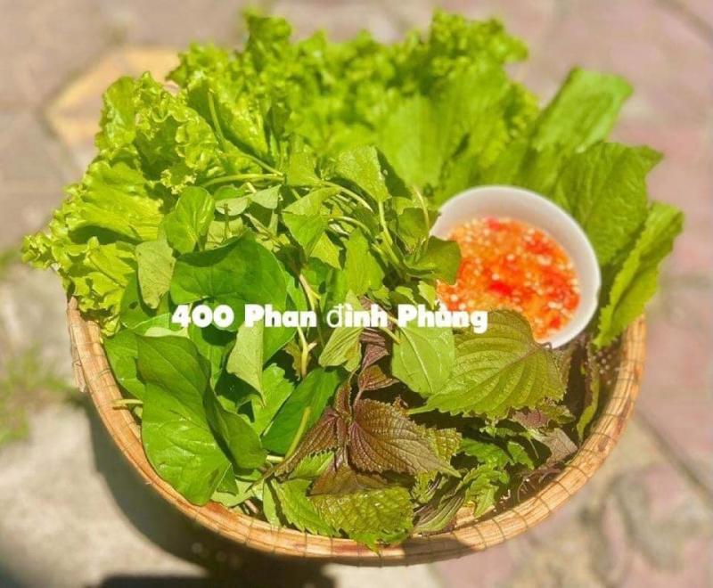 Bánh xèo tôm nhảy Ông già quán