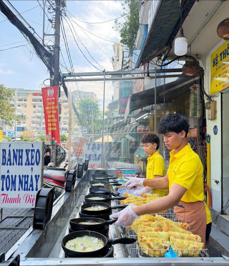 Bánh Xèo Tôm Nhảy Thanh Diệu