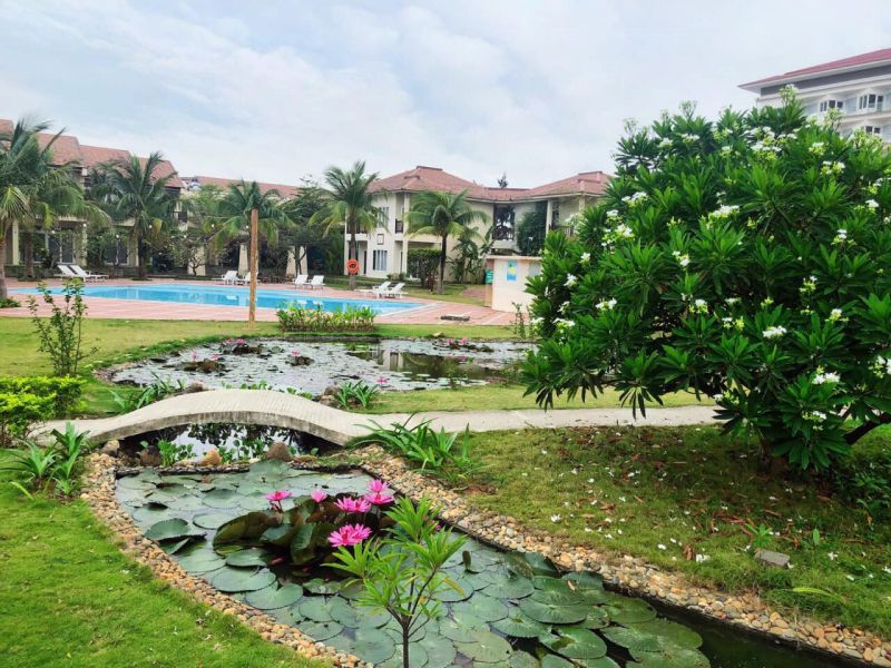 Bao Ninh Beach Resort is also one of the great places to stay