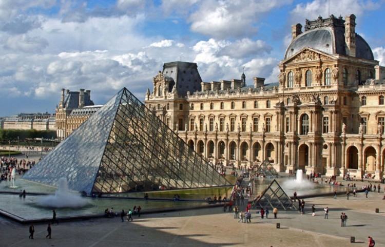 Bảo tàng nghệ thuật Louvre