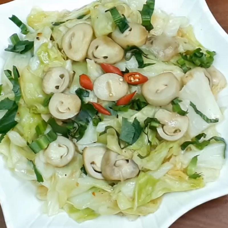 Bắp cải xào nấm