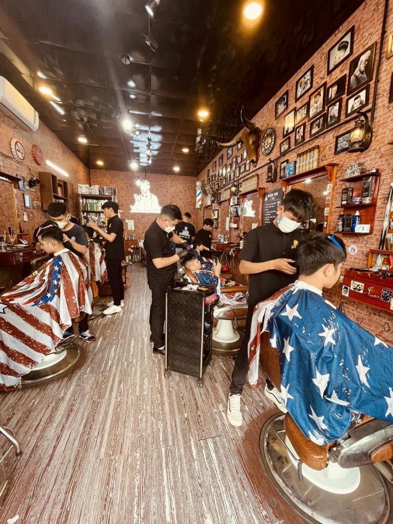 TOP 12 tiệm cắt tóc nam đẹp ở Sài Gòn lấy lại vẻ điển trai - ALONGWALKER