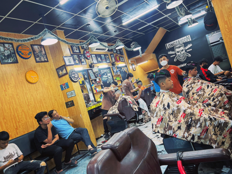 Barbershop Long Sài Gòn