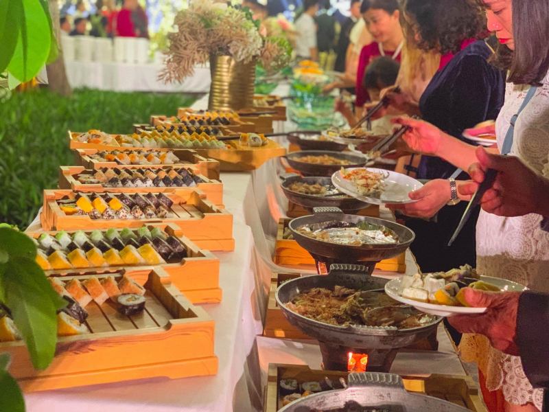 Nhà hàng buffet món Việt ngon nhất ở Hà Nội