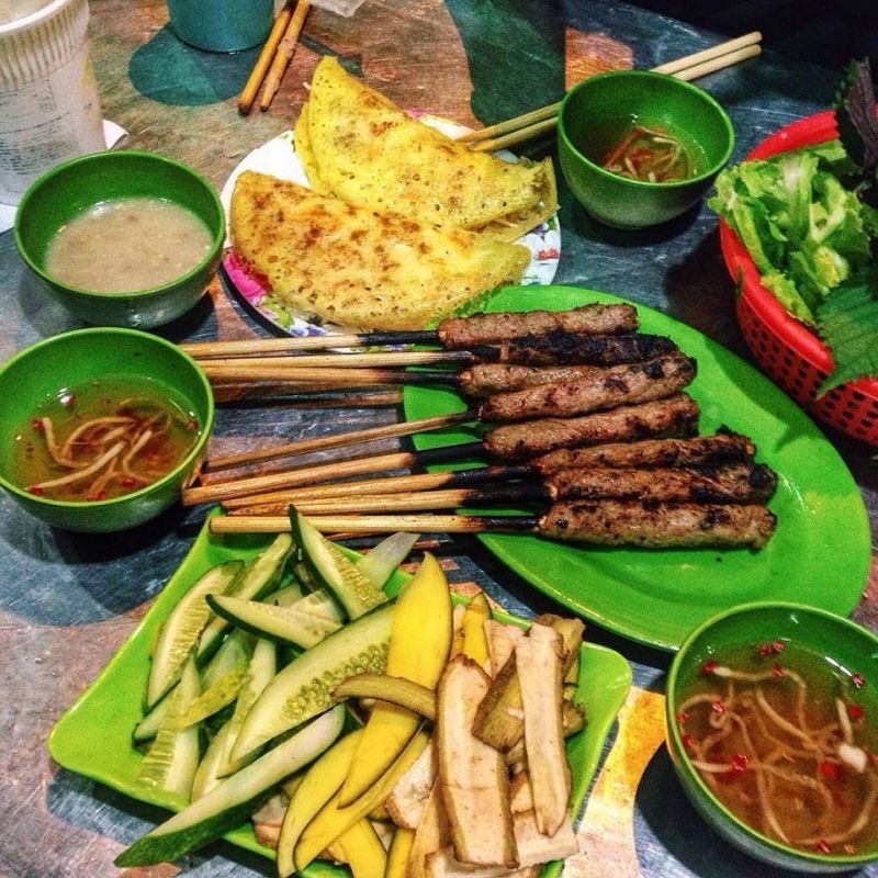 Bé Bi - Bún Bò - Bánh Xèo & Nem Lụi