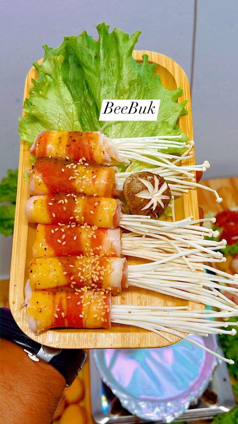 BEE BUK - Buffet Lẩu Nướng Chảo Gang