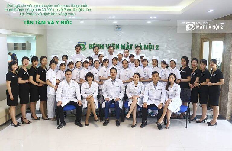 Đội ngũ bác sĩ bệnh viện mắt Hà Nội 2