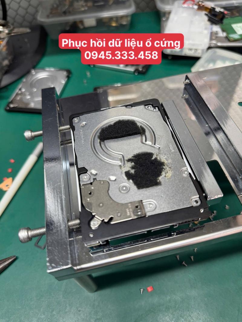Bệnh viện máy tính Phùng Gia