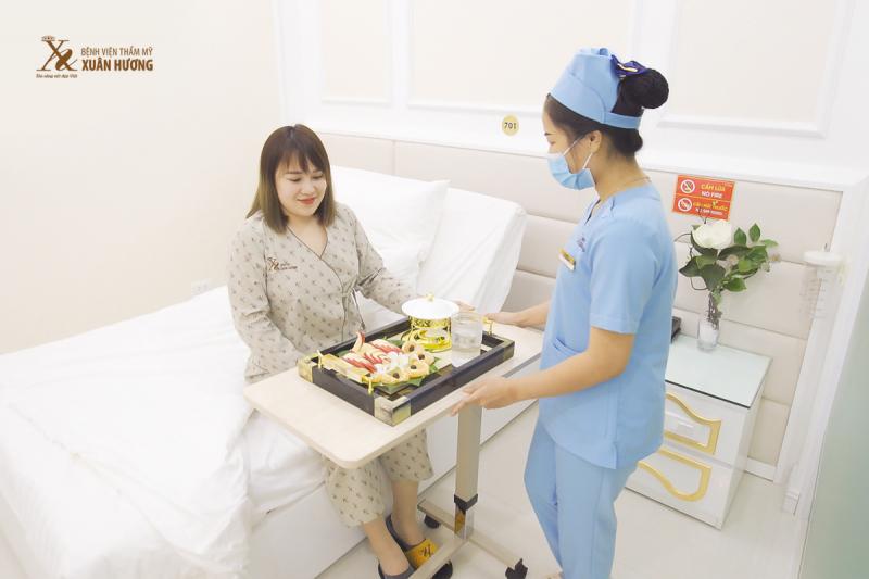 Chế độ chăm sóc tận tình sau phẫu thuật tại Bệnh viện Thẩm mỹ Xuân Hương