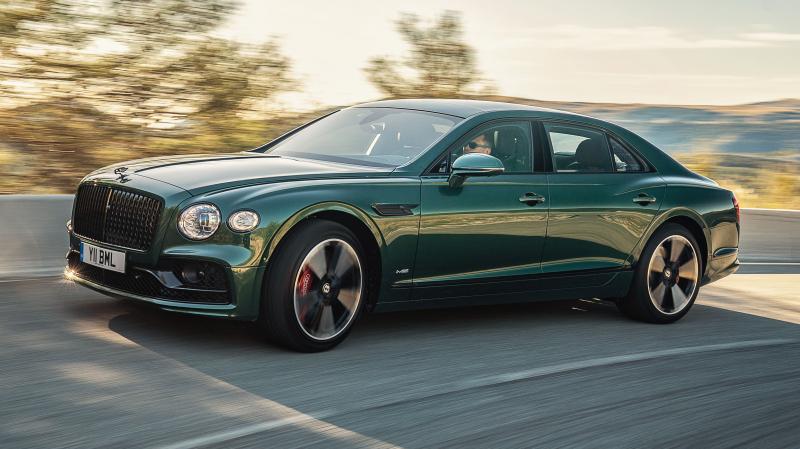 Bentley Continental Flying Spur: 13,03 tỷ đồng