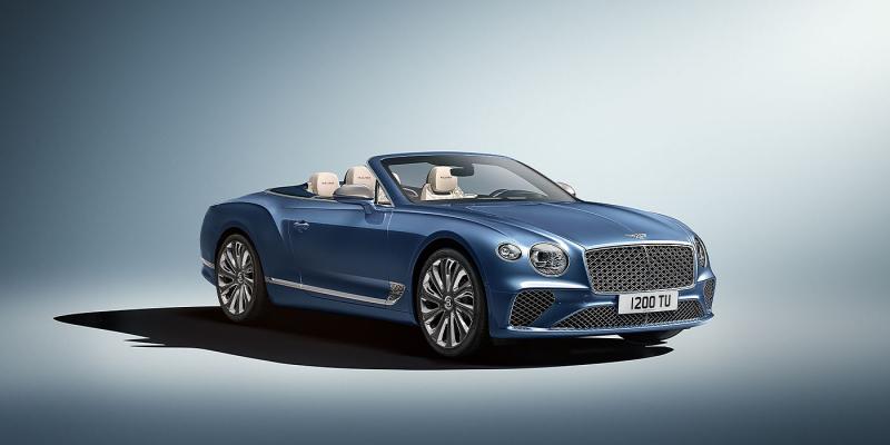 Bentley Continental GTC: 13,8 tỷ đồng