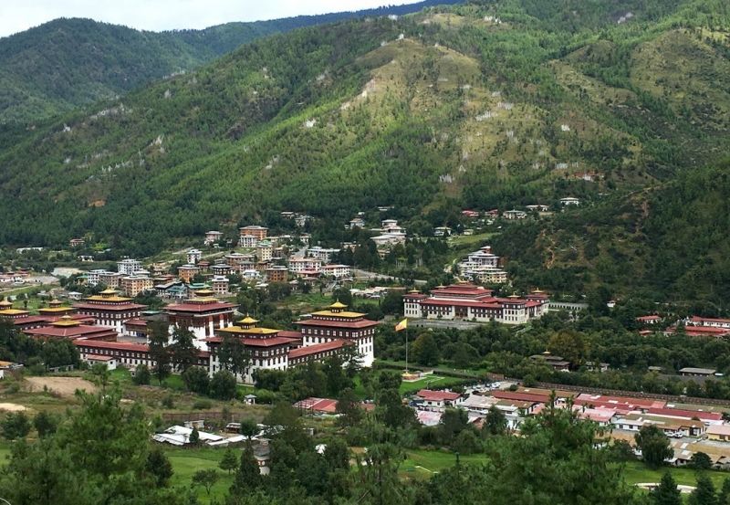 Ở Bhutan có nhiều ngôi nhà hàng trăm năm tuổi.