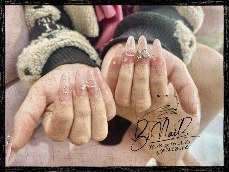 Bi Nail