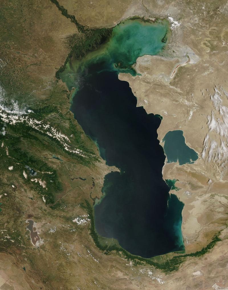 Rộng lớn là thế, còn mang tên Biển, nhưng biển Caspi vẫn là một hồ nước lạ lùng trên thế giới