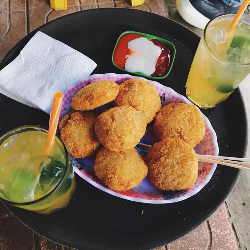 Top 9 quán ăn ngon tại phố Nguyễn Khang, Hà Nội