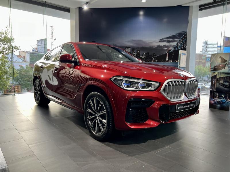 BMW Nguyễn Văn Trỗi