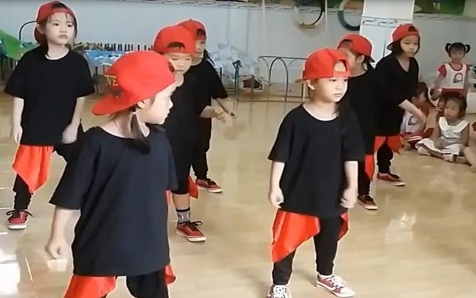 Các bé học nhảy Hip hop