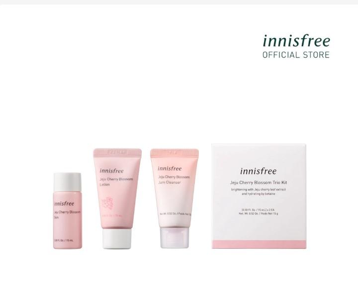 Bộ kit dưỡng ẩm và sáng da hoa anh đào Innisfree Jeju Cherry Blossom Trio Kit