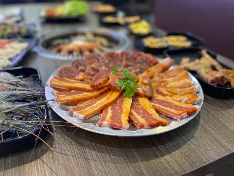 Bom BBQ buffet lẩu - nướng