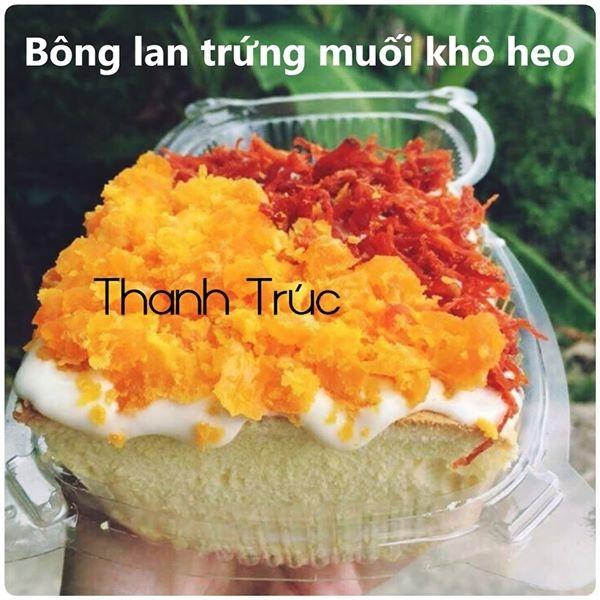 Bông lan trứng muối khô heo