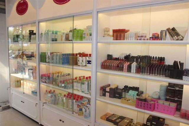 Bonita professional makeup shop