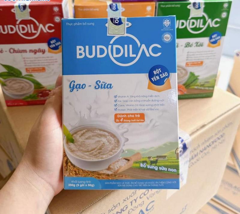 Bột ăn dặm gạo sữa Buddilac