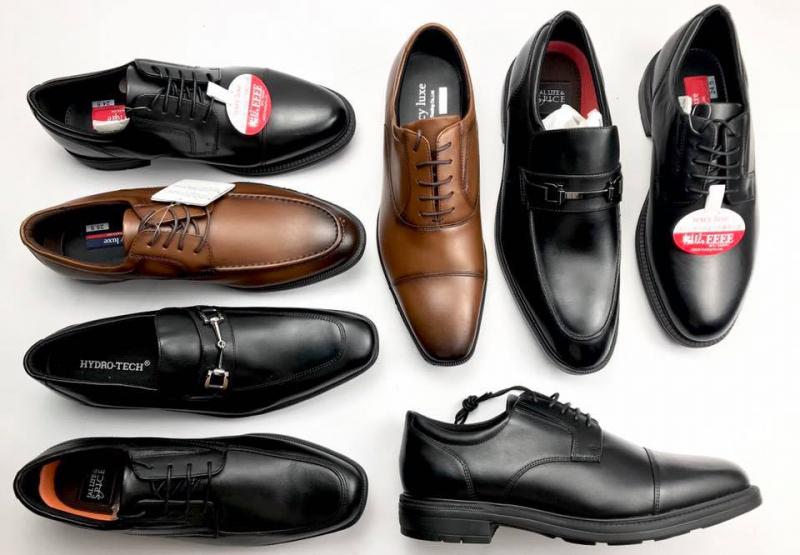 Những đôi giày da hay các mẫu túi da của shop luôn được thiết kế với kiểu dáng sang trọng, hiện đại