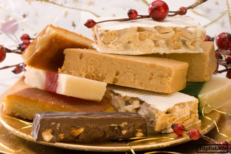 Kẹo hạnh nhân Turrón