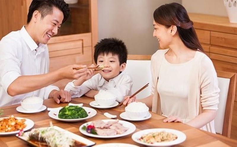 Bí quyết kích thích trẻ ăn ngon miệng và nhiều hơn